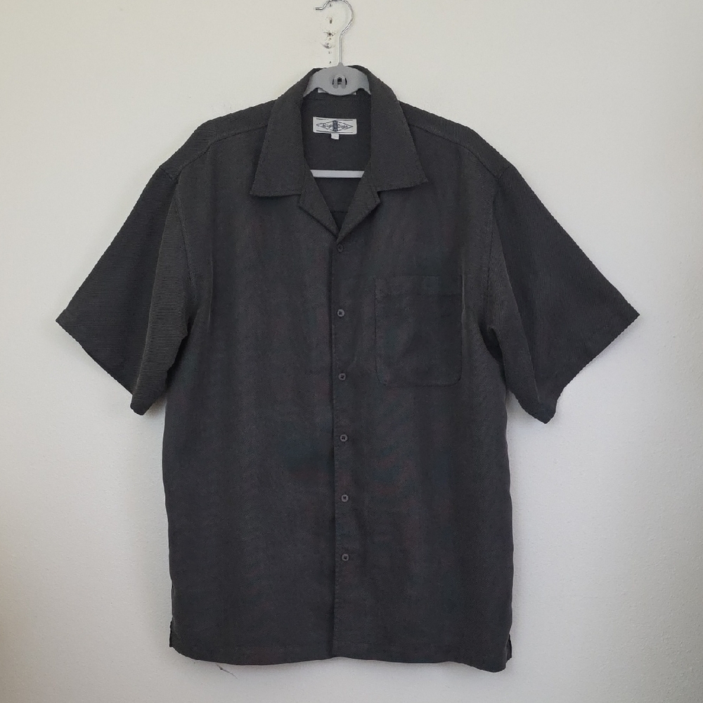 Eighty eight Dark Gray Print Button Down Short Sleeve Shirt L